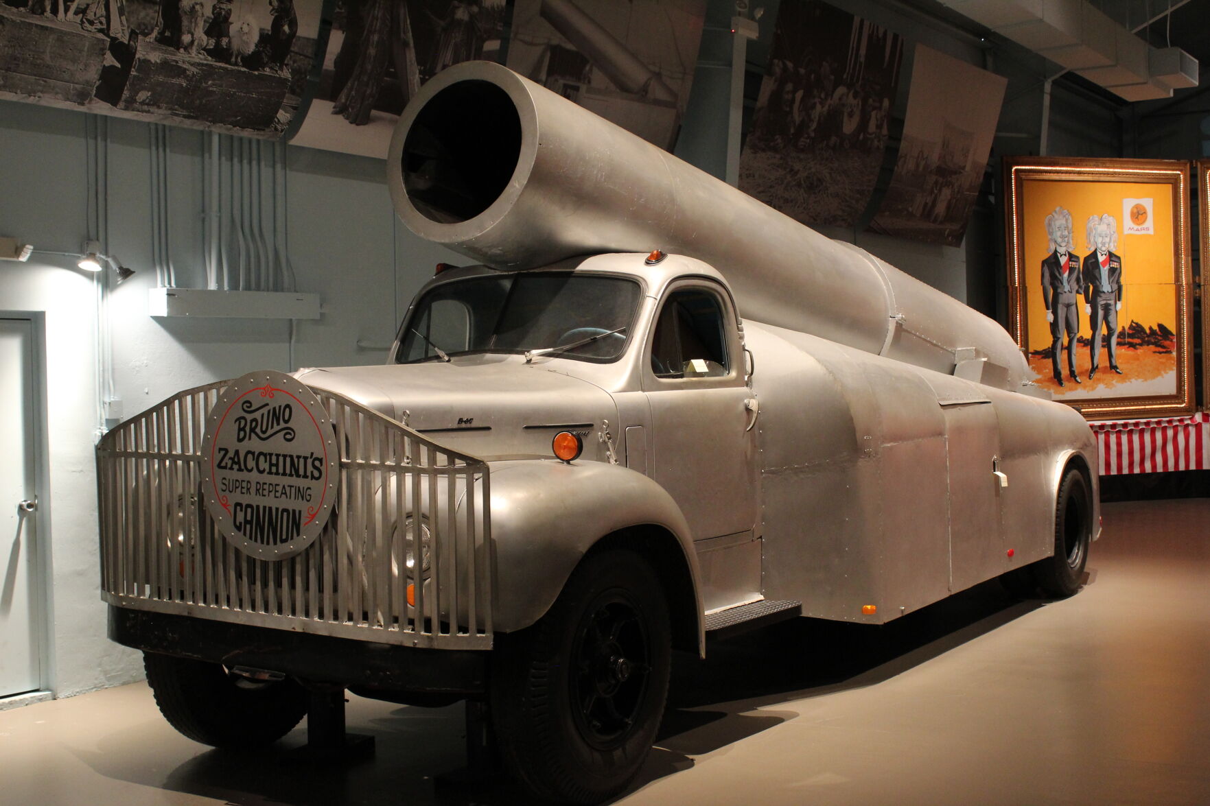 Human cannonball truck